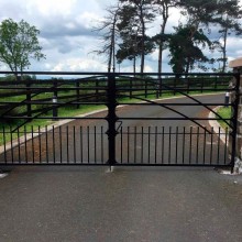 McComb Engineering | Country Style Management Gates