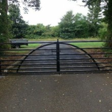 Country Style Management Gates