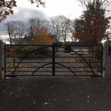 McComb Engineering | Country Style Management Gates