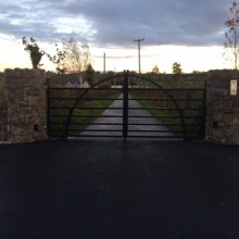 McComb Engineering | Country Style Management Gates